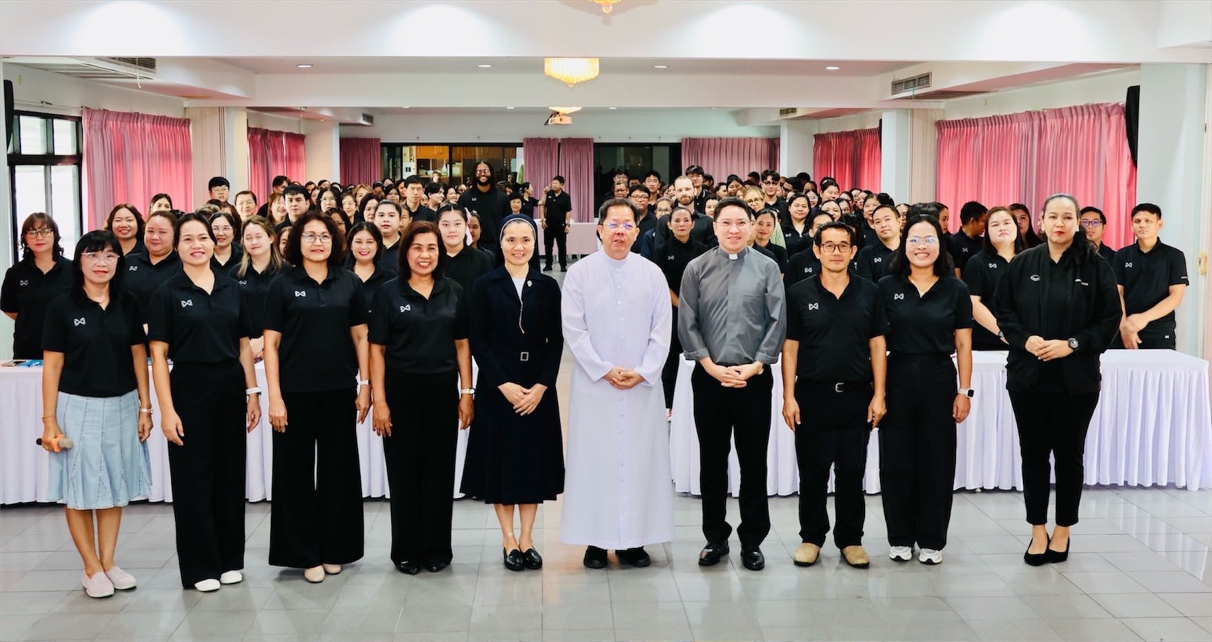 โรงเรียนปรีชานุศาสน์