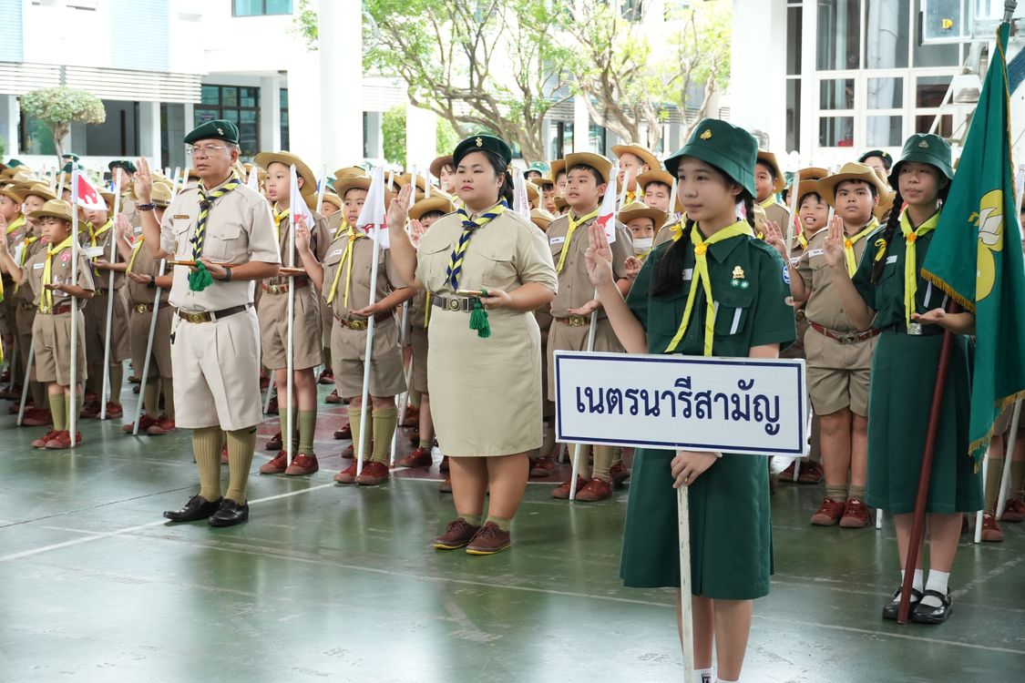 โรงเรียนปรีชานุศาสน์