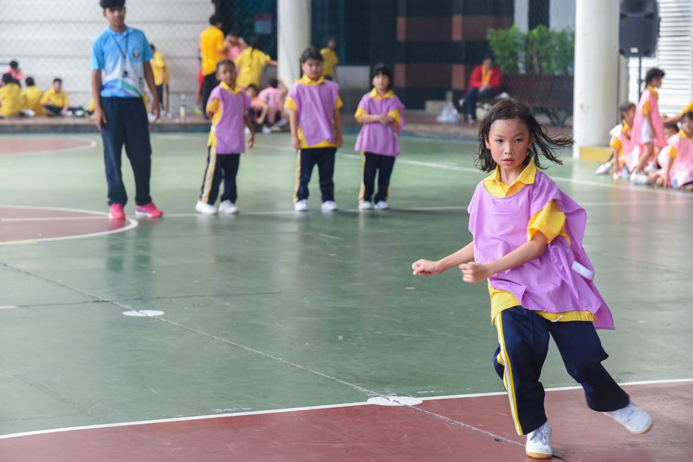 โรงเรียนปรีชานุศาสน์