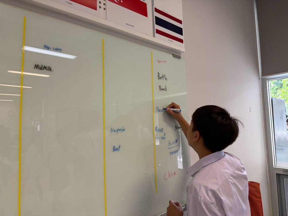 โรงเรียนปรีชานุศาสน์