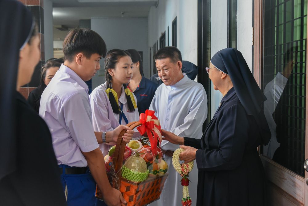 โรงเรียนปรีชานุศาสน์