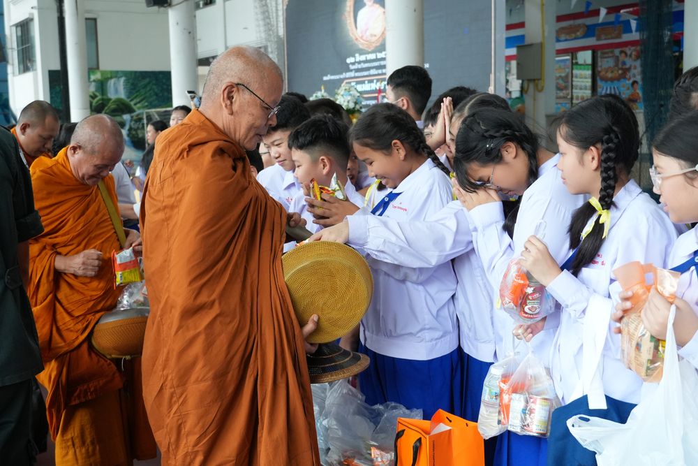โรงเรียนปรีชานุศาสน์