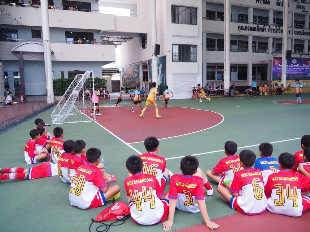 โรงเรียนปรีชานุศาสน์