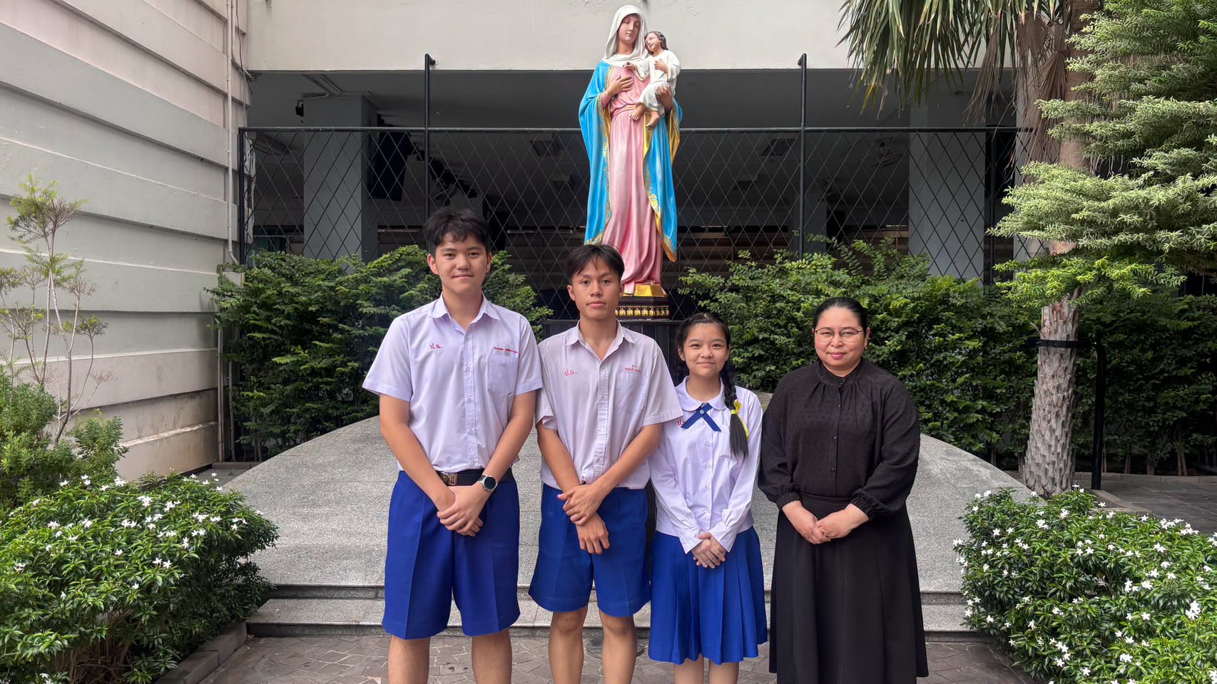 โรงเรียนปรีชานุศาสน์