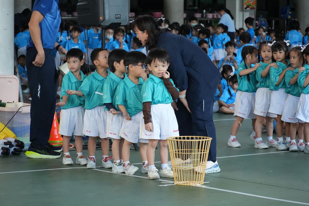 โรงเรียนปรีชานุศาสน์