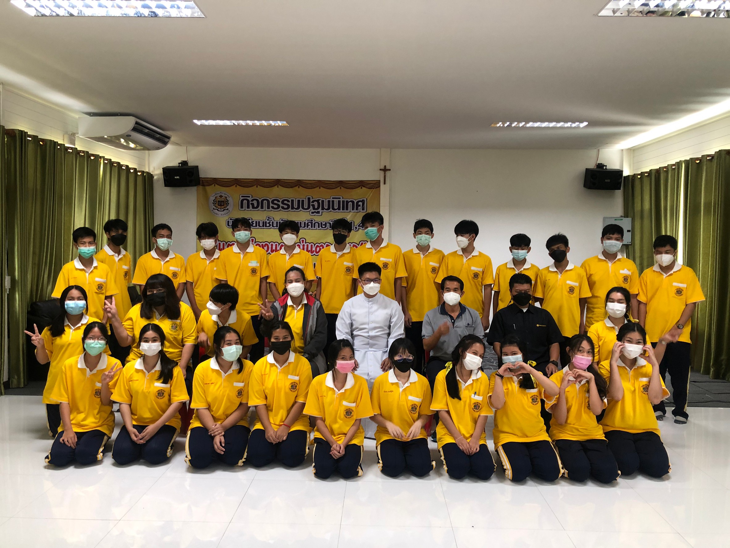 โรงเรียนปรีชานุศาสน์