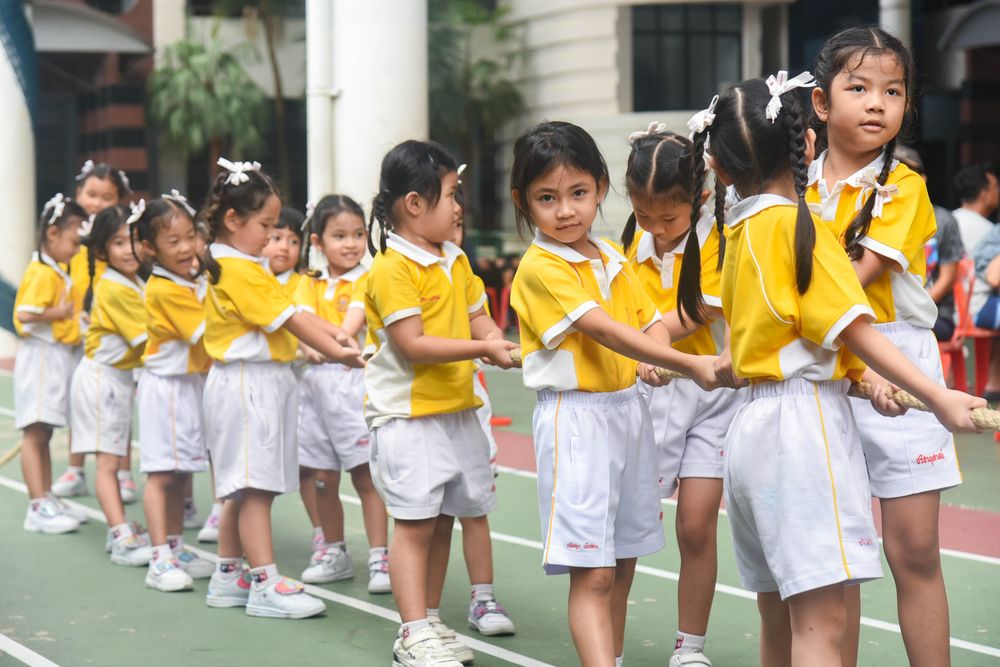 โรงเรียนปรีชานุศาสน์