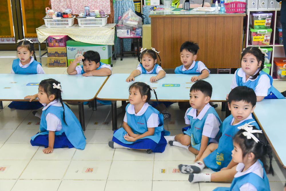โรงเรียนปรีชานุศาสน์