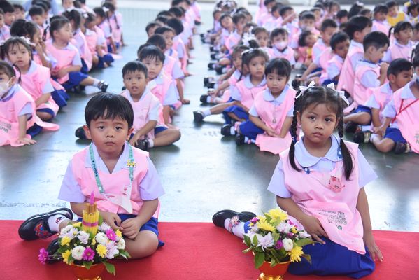 โรงเรียนปรีชานุศาสน์