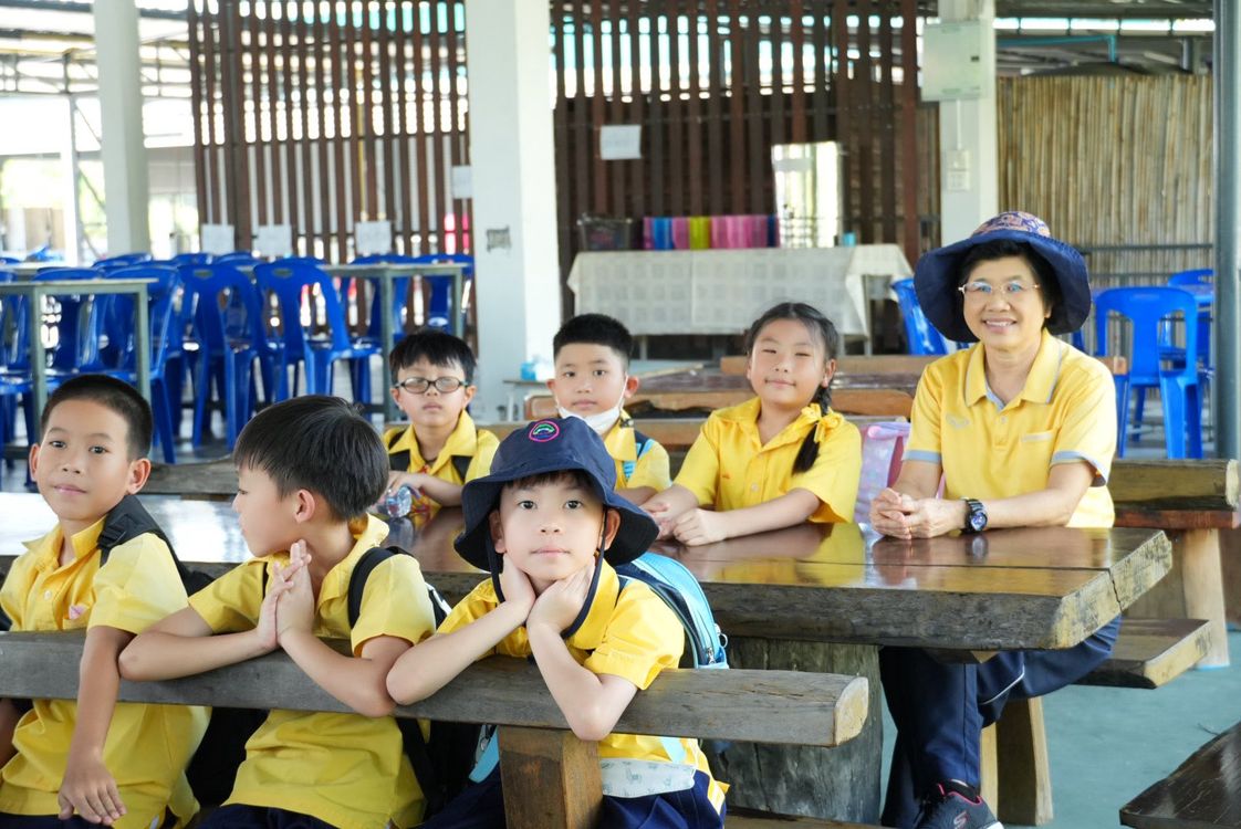 โรงเรียนปรีชานุศาสน์