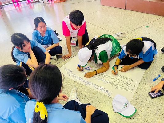 โรงเรียนปรีชานุศาสน์