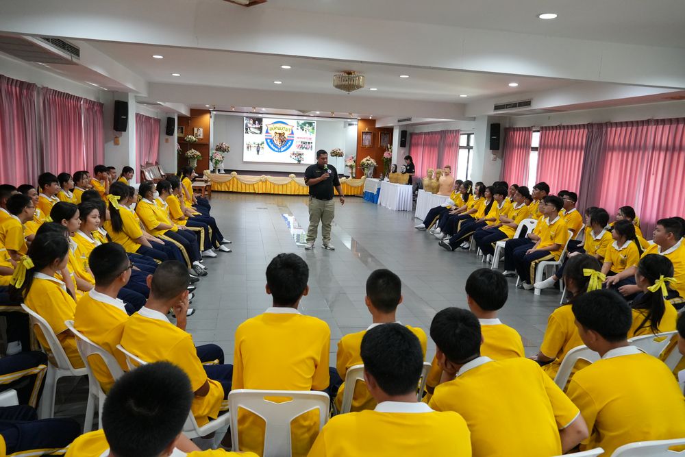 โรงเรียนปรีชานุศาสน์