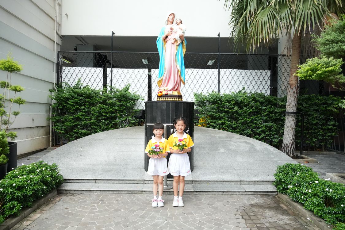 โรงเรียนปรีชานุศาสน์