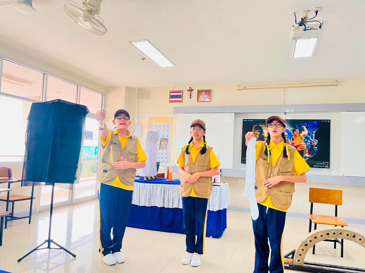 โรงเรียนปรีชานุศาสน์