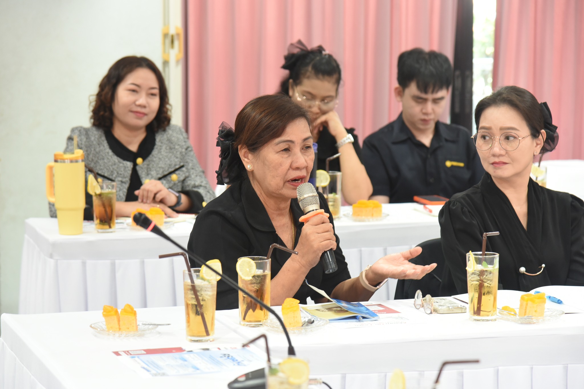 โรงเรียนปรีชานุศาสน์