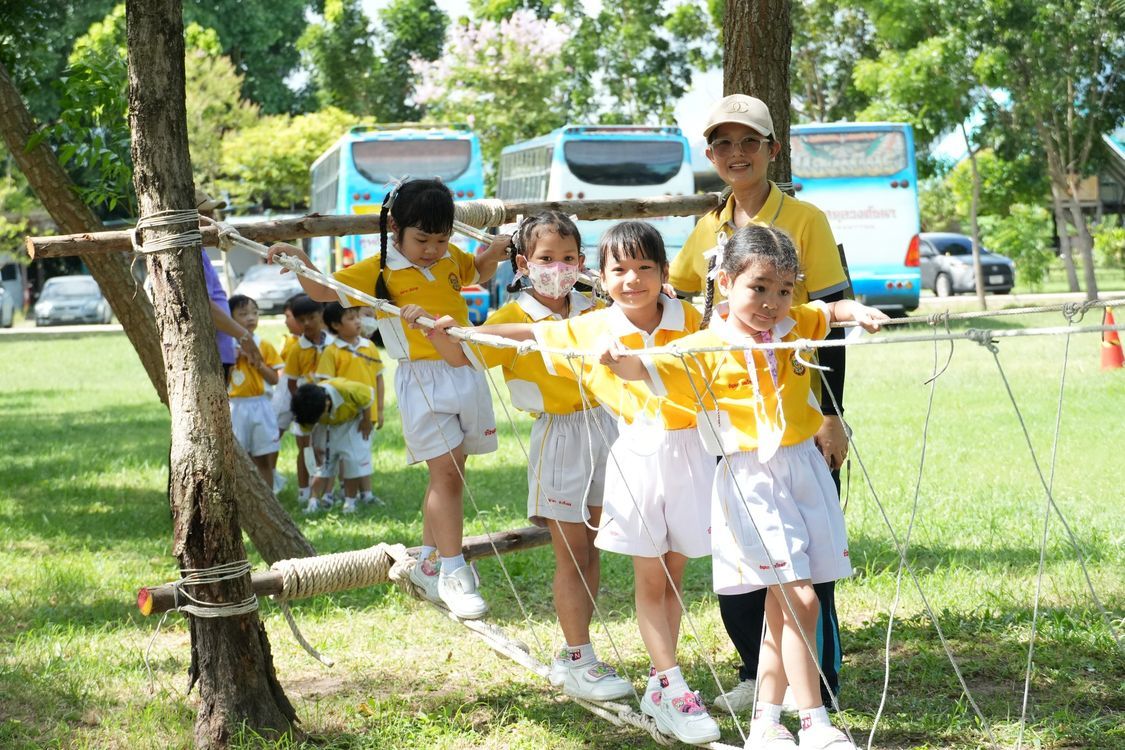 โรงเรียนปรีชานุศาสน์