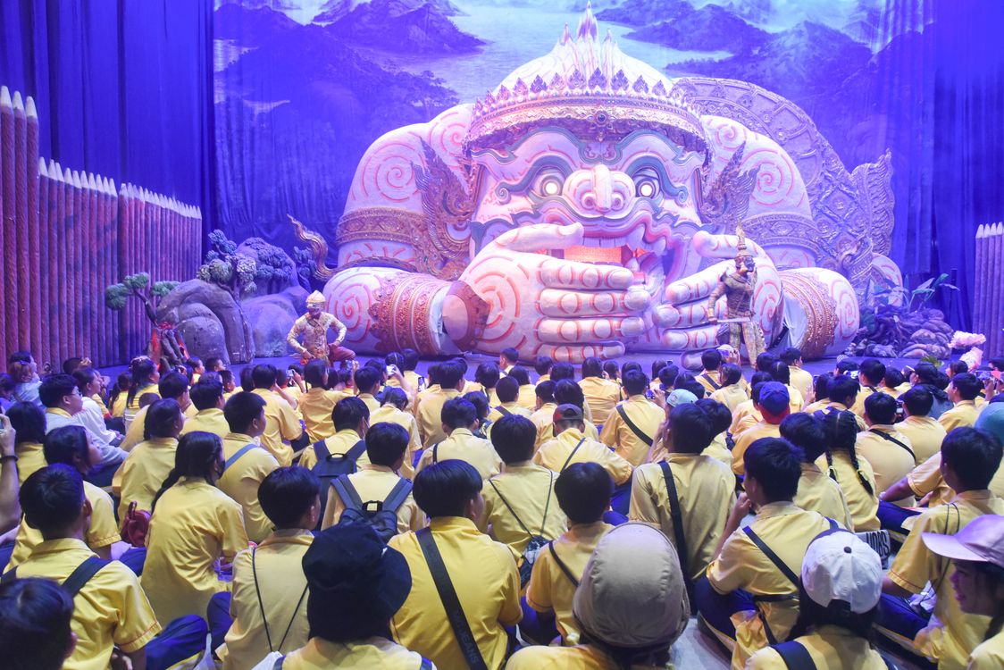 โรงเรียนปรีชานุศาสน์