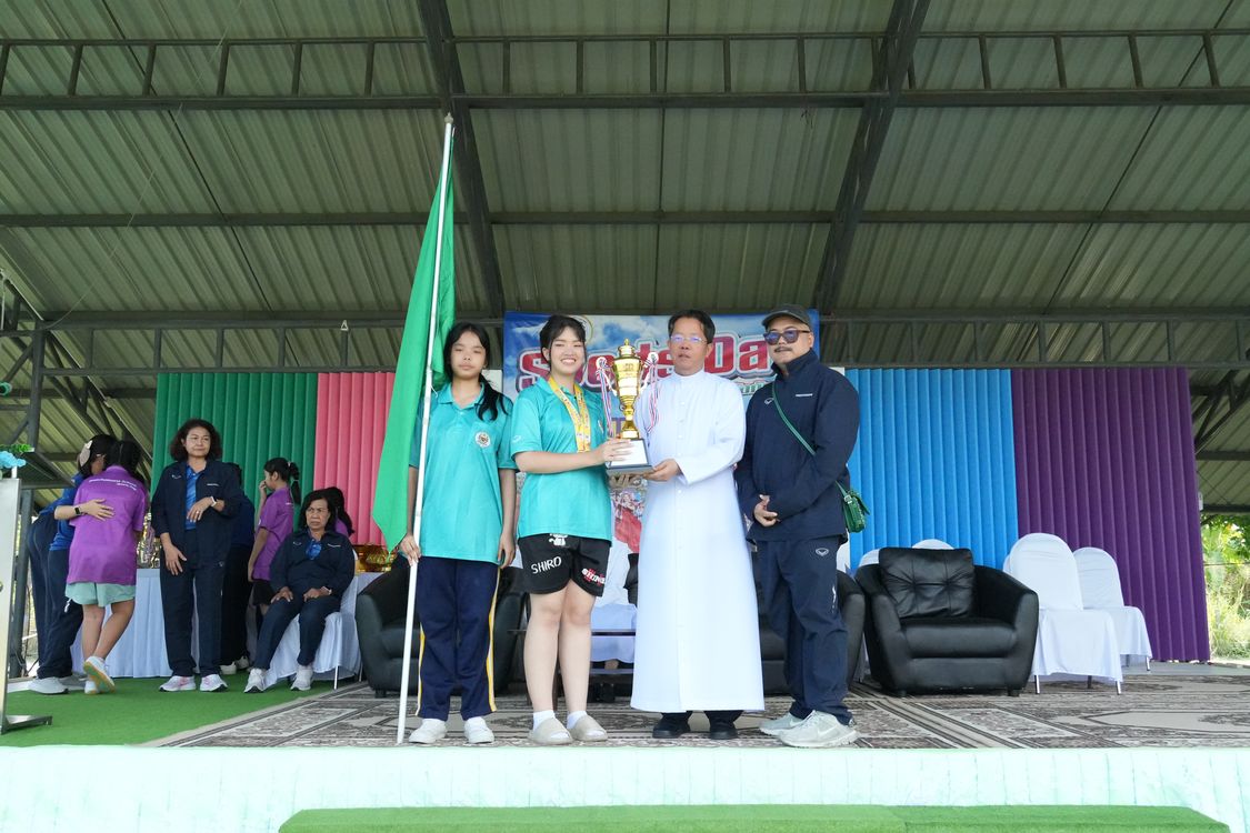 โรงเรียนปรีชานุศาสน์