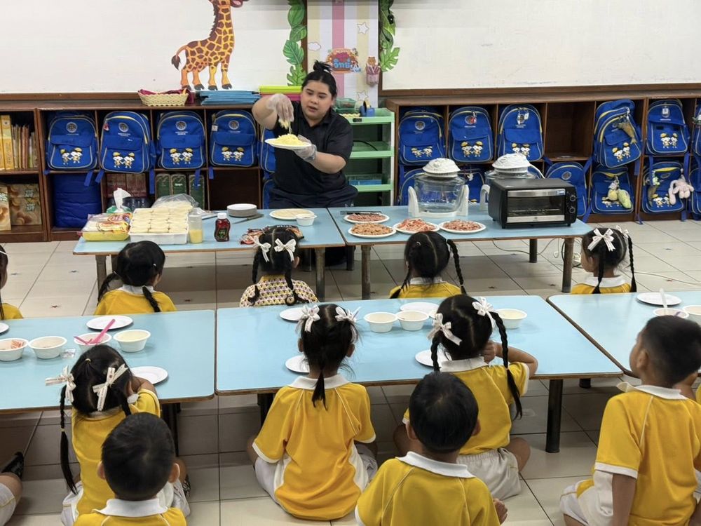 โรงเรียนปรีชานุศาสน์
