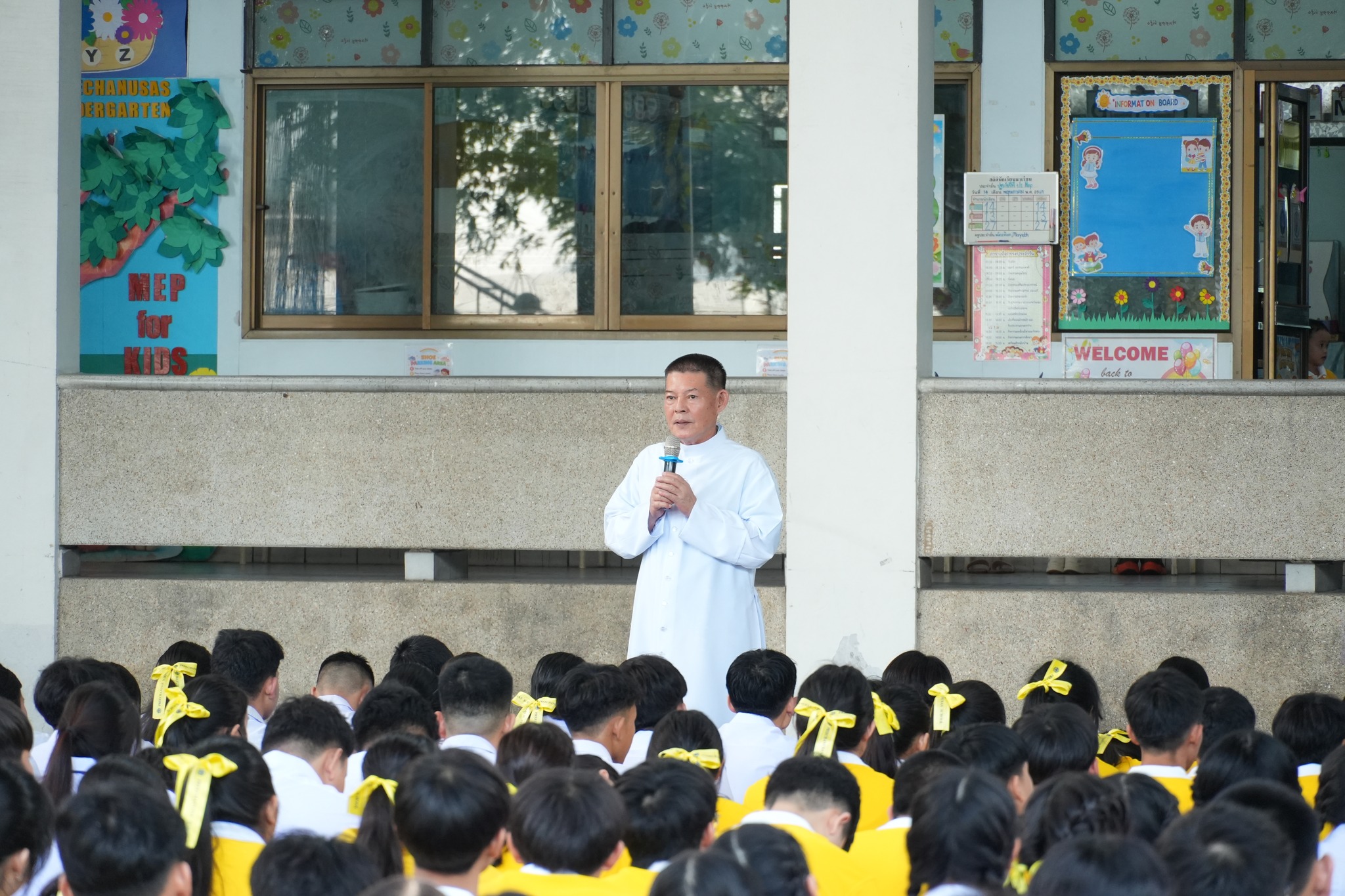 โรงเรียนปรีชานุศาสน์