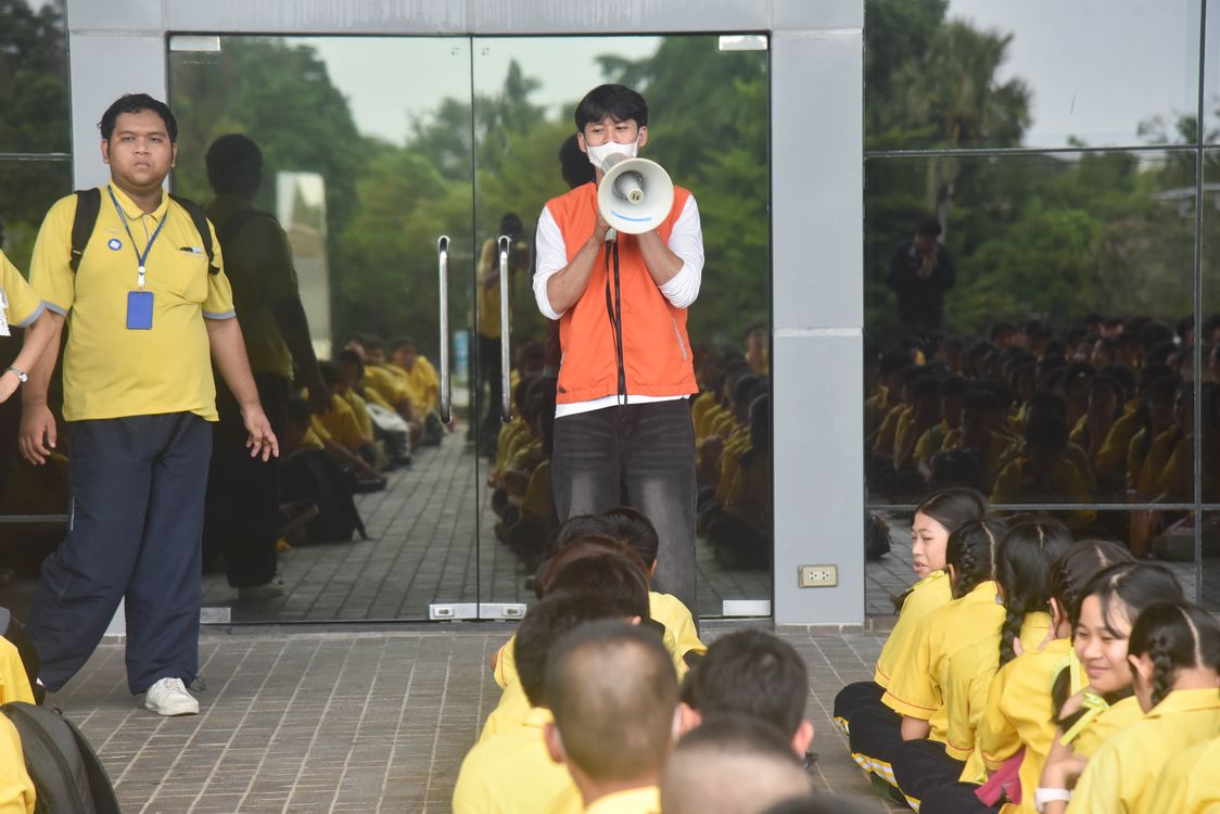 โรงเรียนปรีชานุศาสน์