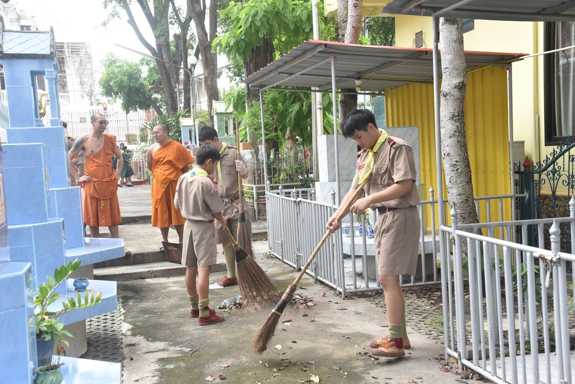 โรงเรียนปรีชานุศาสน์