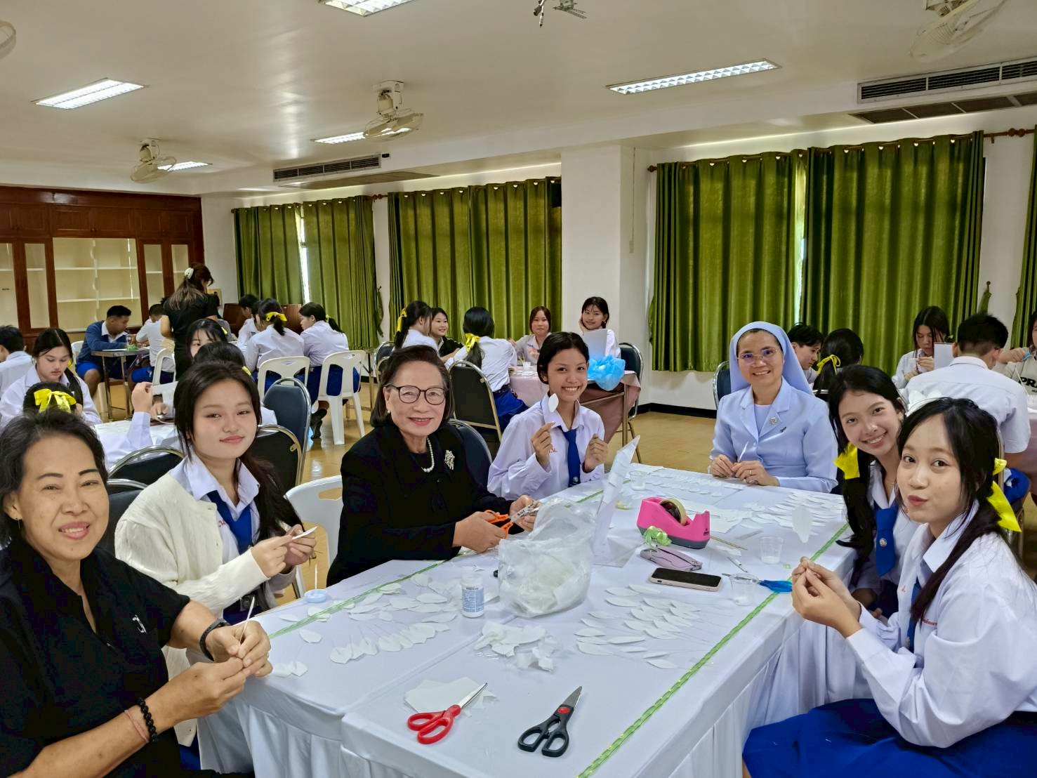 โรงเรียนปรีชานุศาสน์