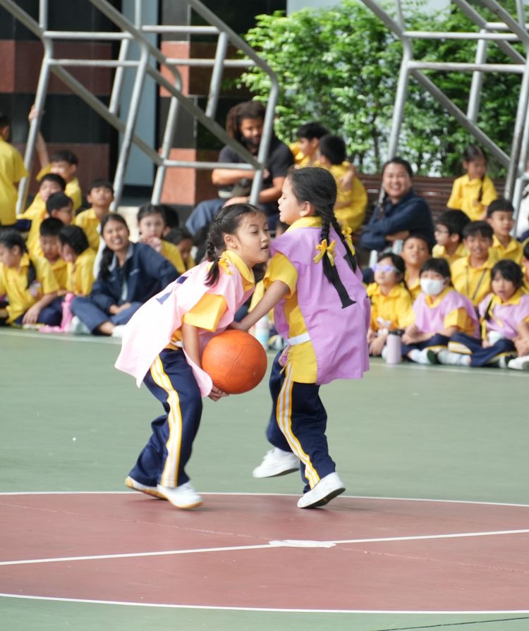 โรงเรียนปรีชานุศาสน์
