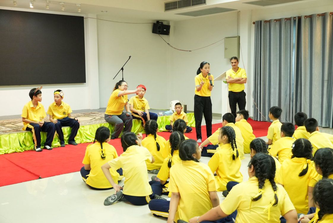 โรงเรียนปรีชานุศาสน์