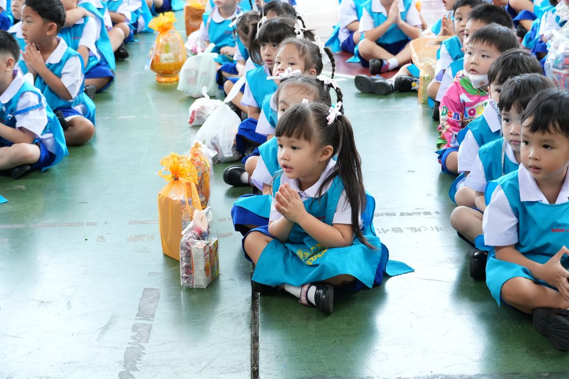 โรงเรียนปรีชานุศาสน์