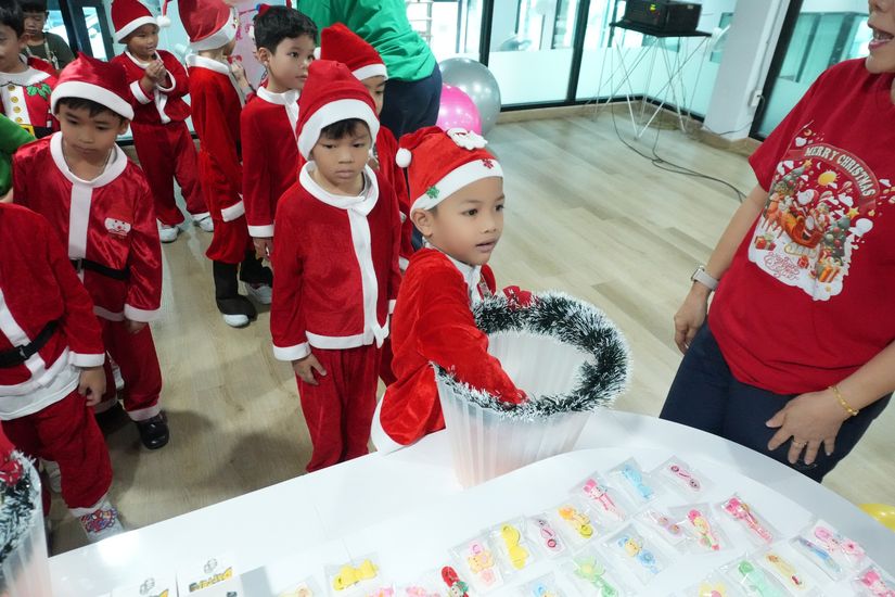 โรงเรียนปรีชานุศาสน์