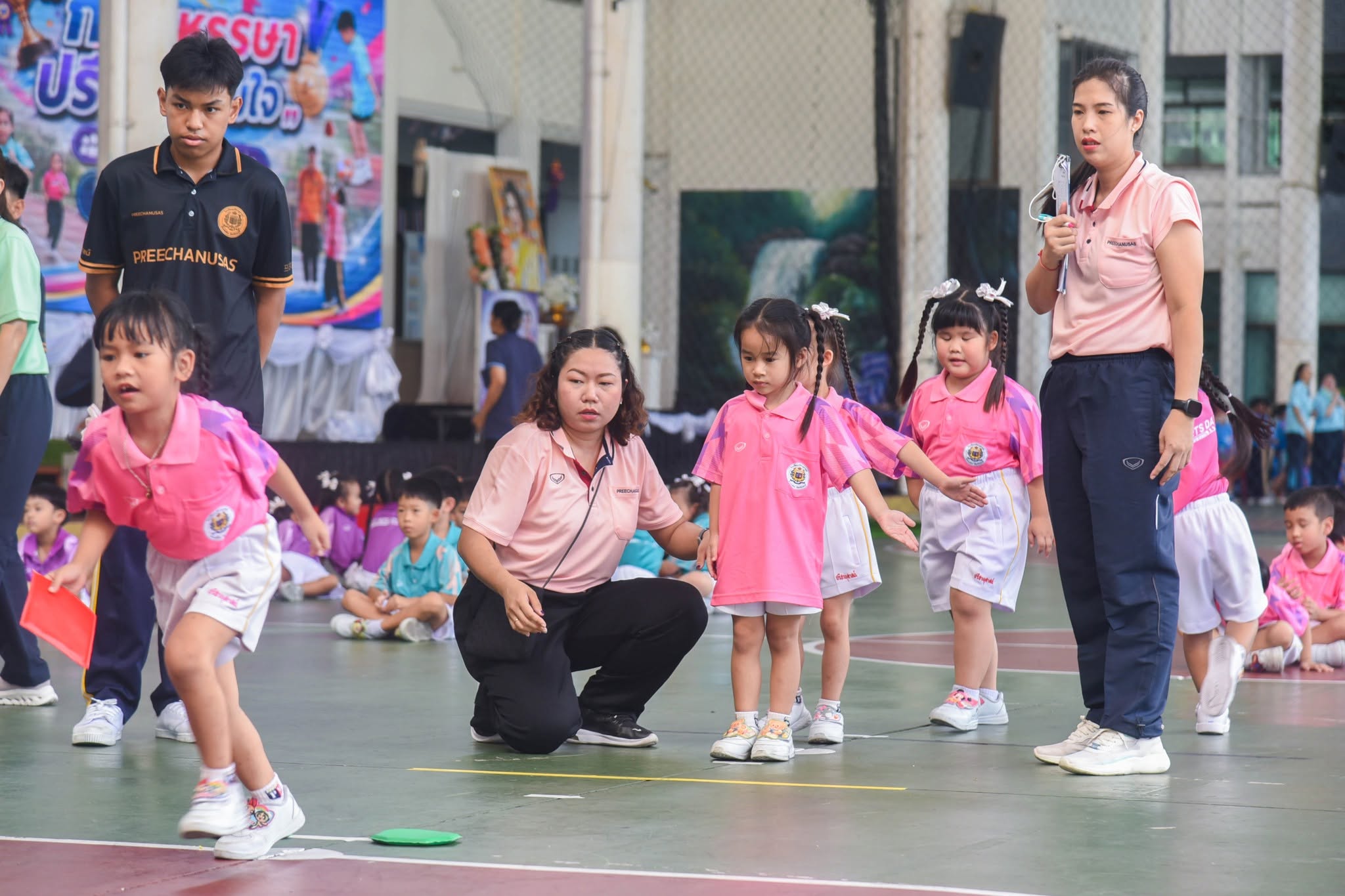 โรงเรียนปรีชานุศาสน์