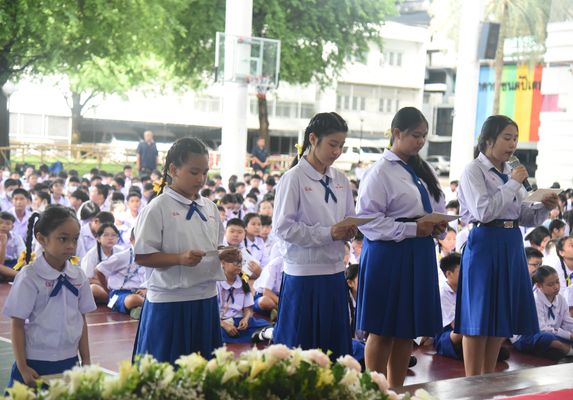 โรงเรียนปรีชานุศาสน์