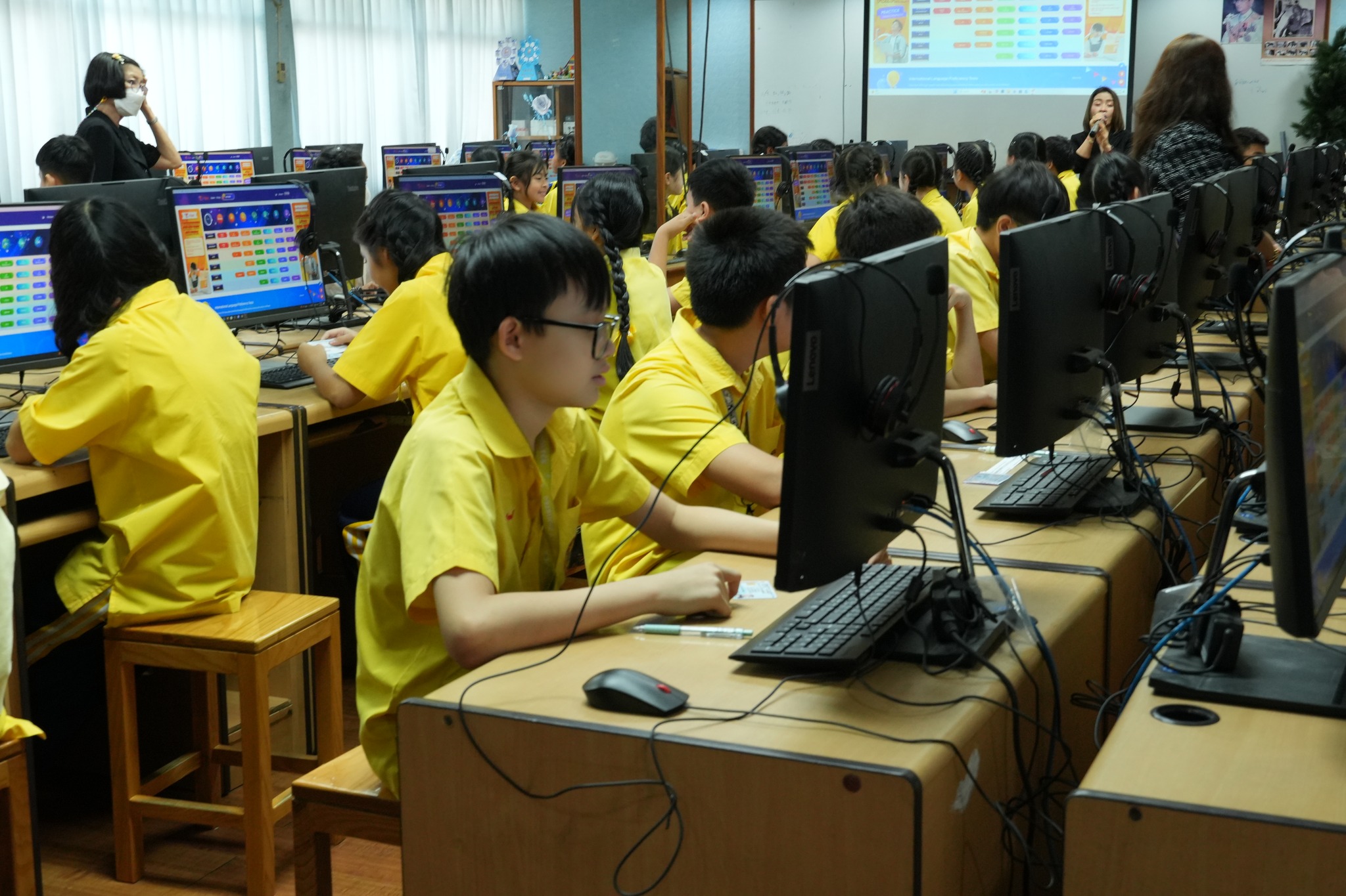 โรงเรียนปรีชานุศาสน์
