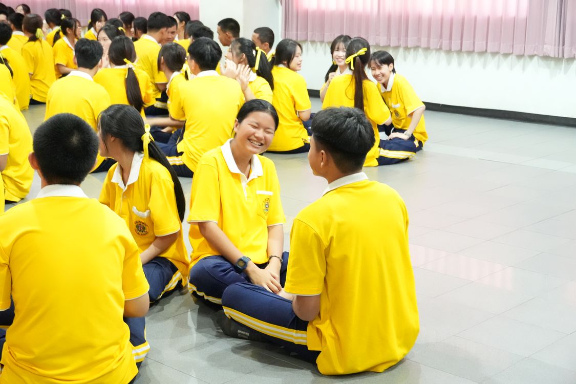 โรงเรียนปรีชานุศาสน์