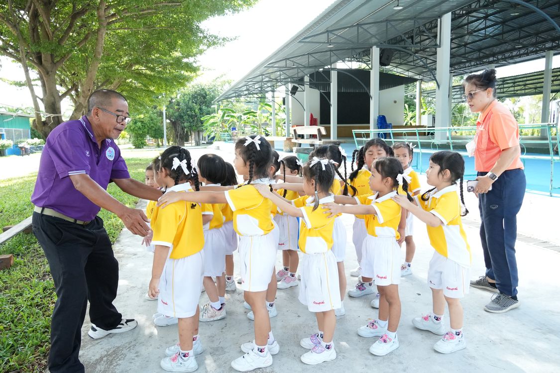 โรงเรียนปรีชานุศาสน์