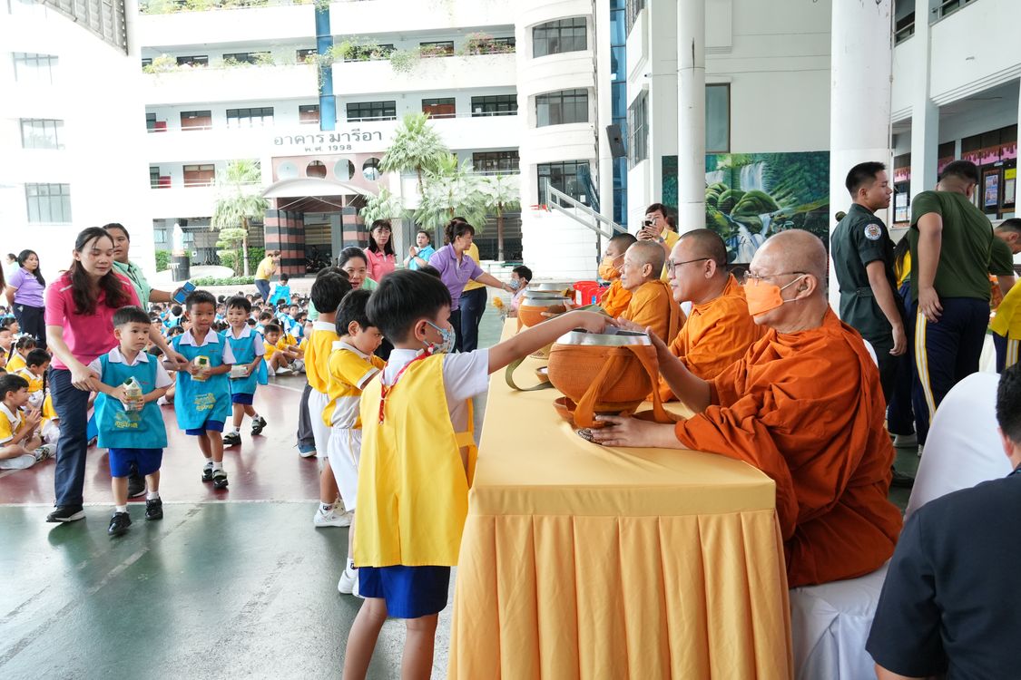 โรงเรียนปรีชานุศาสน์