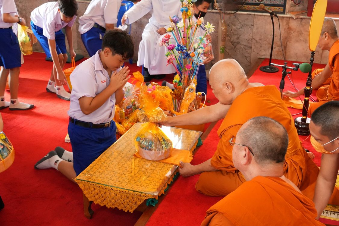 โรงเรียนปรีชานุศาสน์