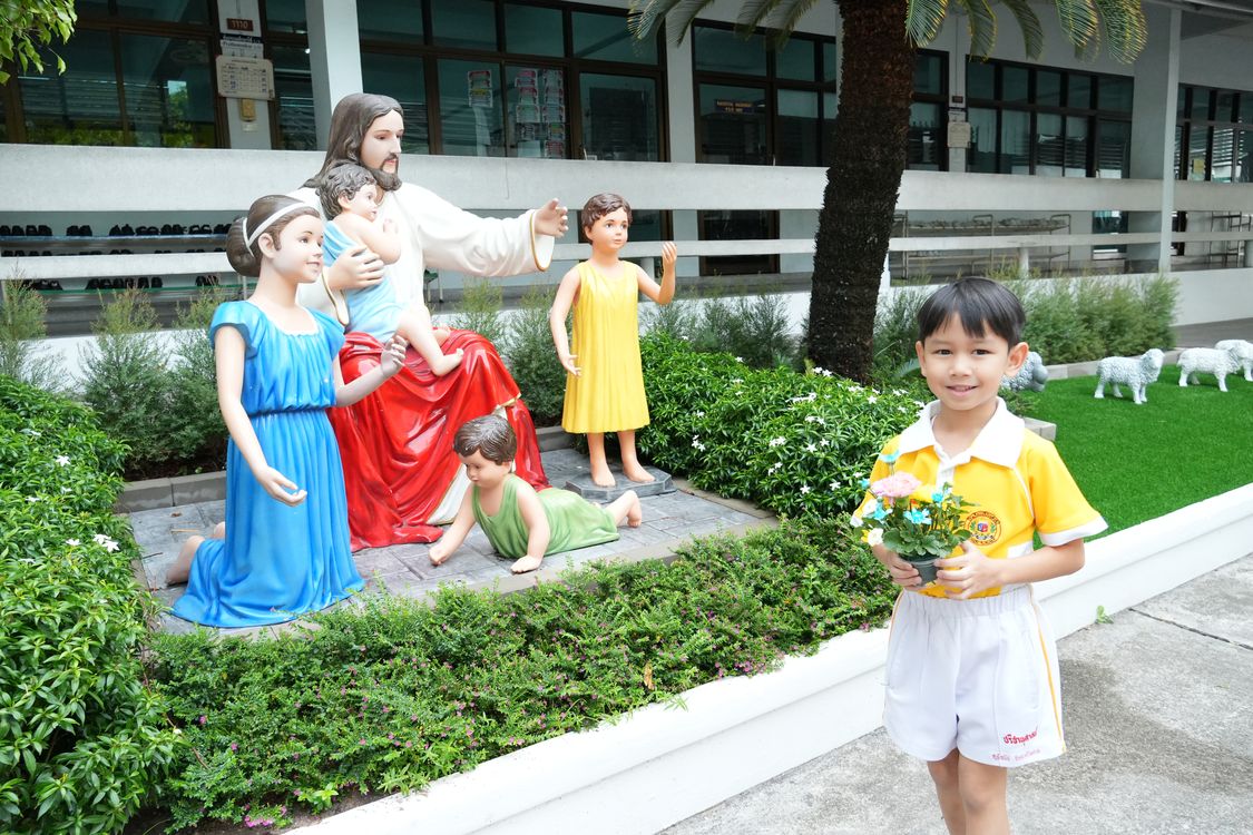 โรงเรียนปรีชานุศาสน์
