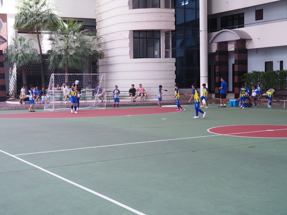 โรงเรียนปรีชานุศาสน์