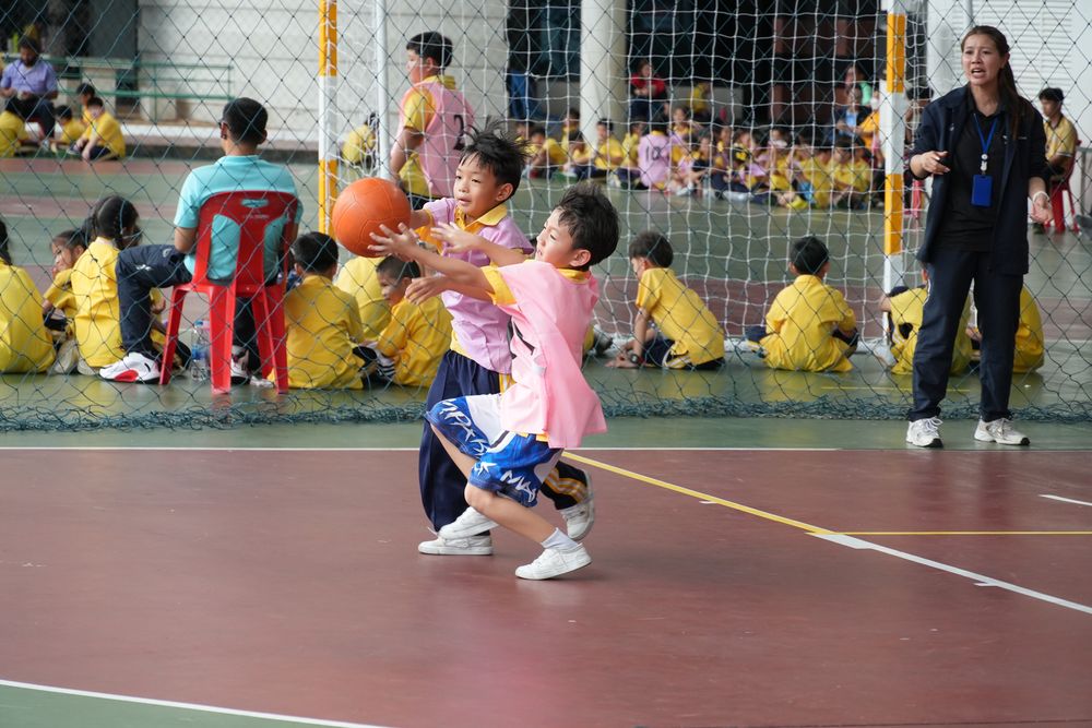 โรงเรียนปรีชานุศาสน์